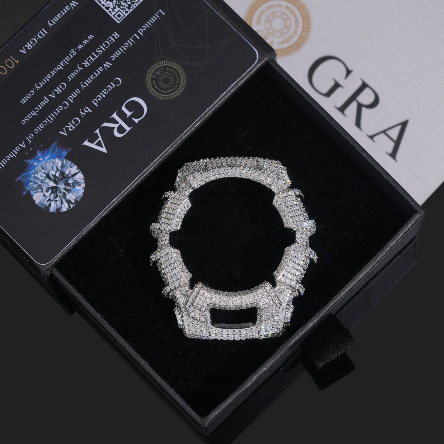Iced-Out G-Shock Watch Case by - Luxury Watch Level 评论和价格