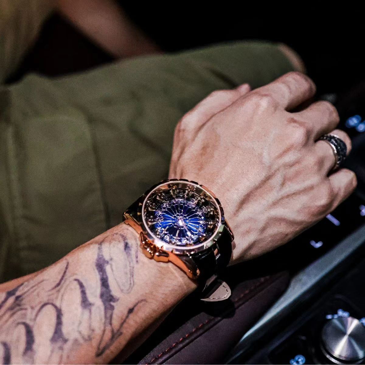 Top-Tier Luxury and Elegant Me - Luxury Watch Brand Tier 评论和价格