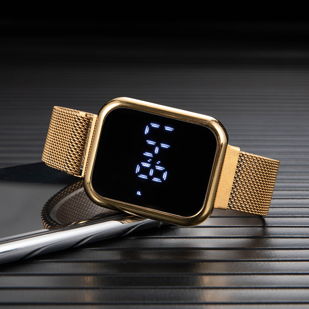 Fashion Rectangle Digital Watc - Luxury Watch News 评论和价格